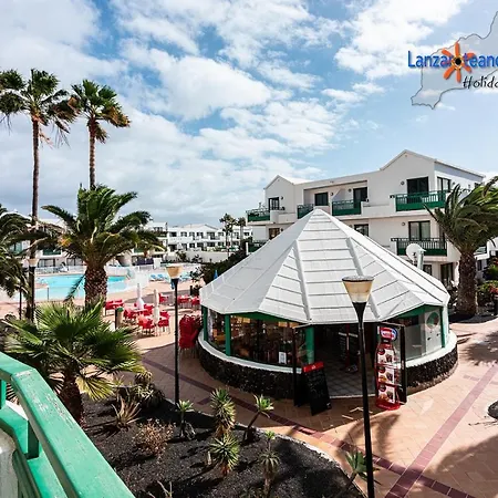 Vivienda Vacacional Buby Costa Teguise Exterior photo